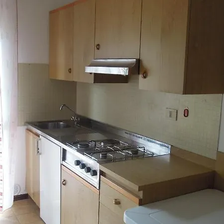 Appartamento In A With Swimming Pool *