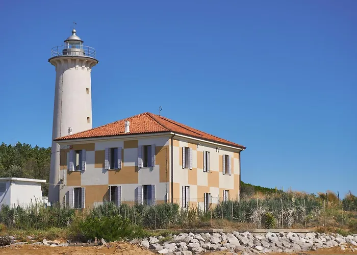 アパート In A With Swimming Pool ビビオーネ